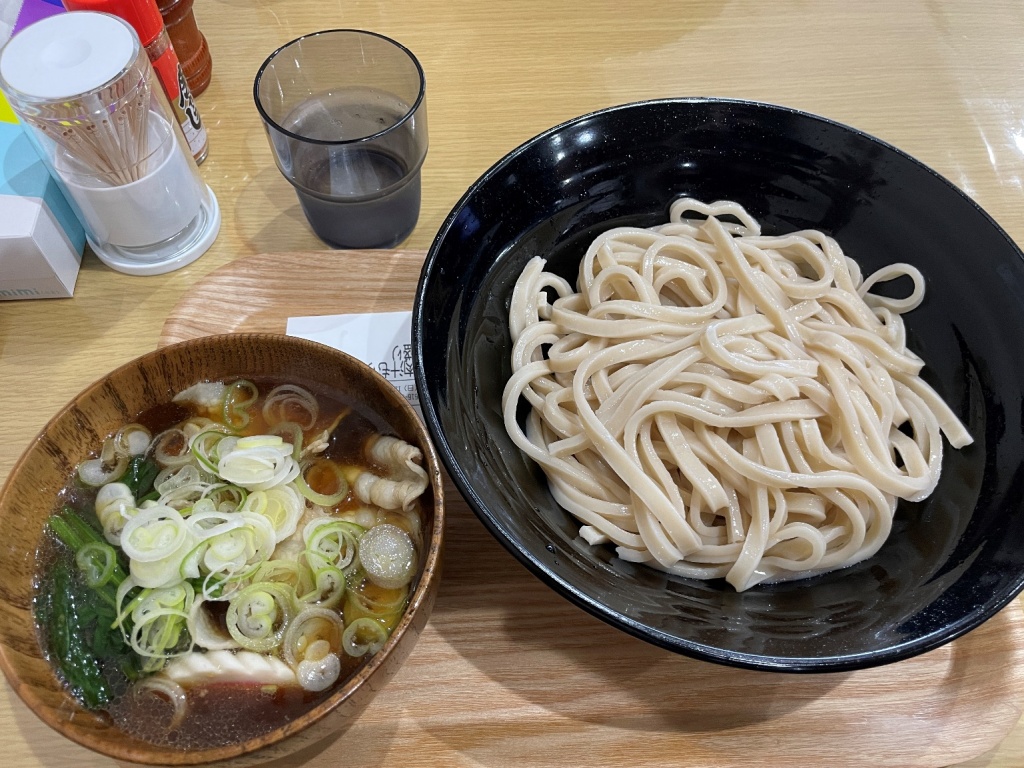 弘前で味わう『武蔵野うどん AOMORI屋』 – アオモリ探検隊